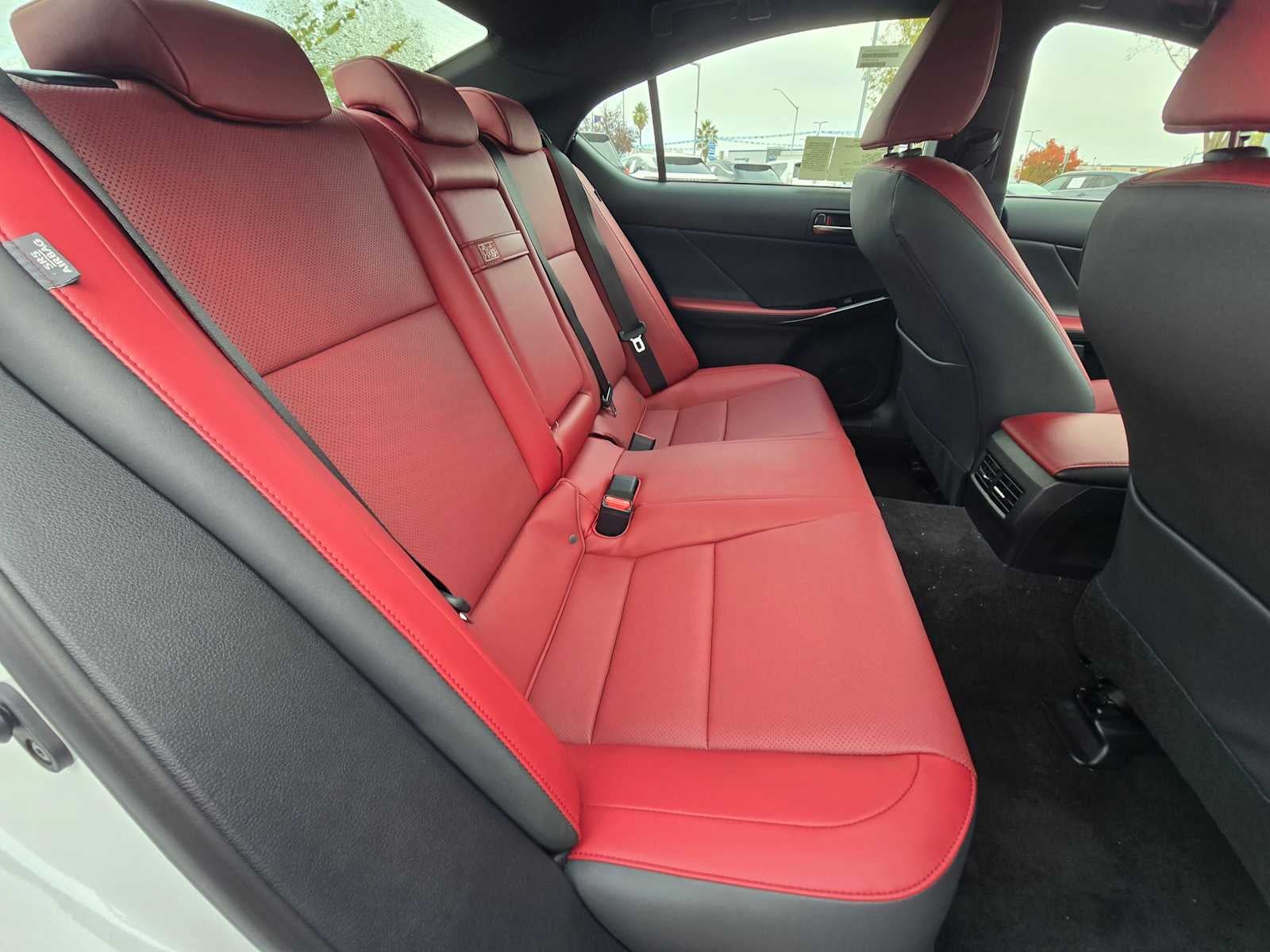 2025 Lexus IS F SPORT Design