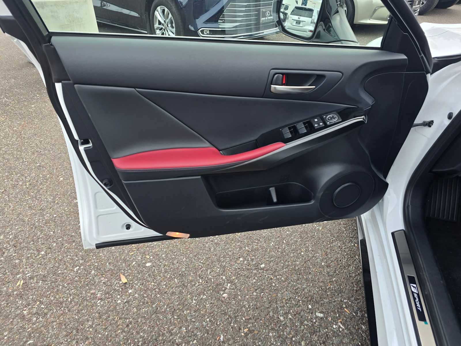 2025 Lexus IS F SPORT Design