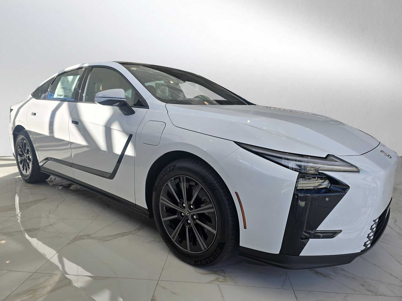 2026 Lexus ES 350e PREMIUM