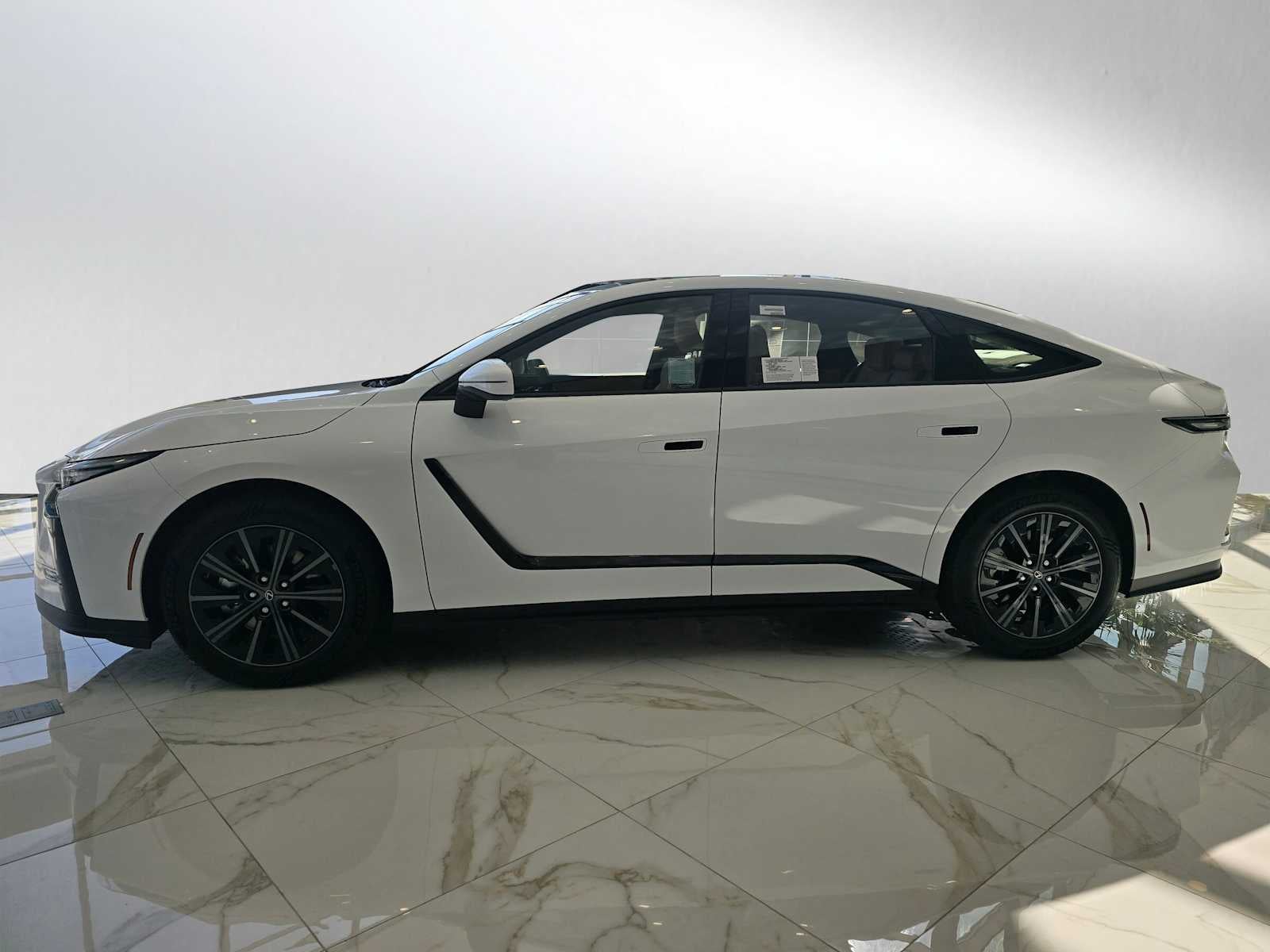 2026 Lexus ES 350e PREMIUM