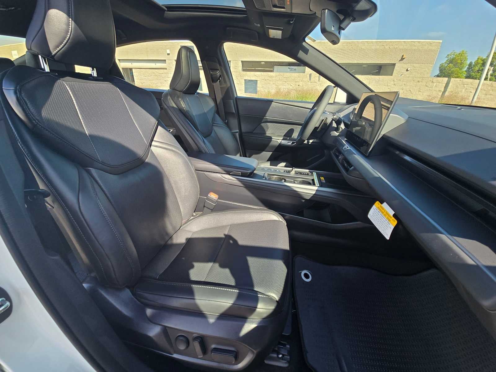 2026 Lexus ES 350e PREMIUM