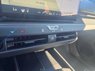 2026 Lexus ES 350e PREMIUM