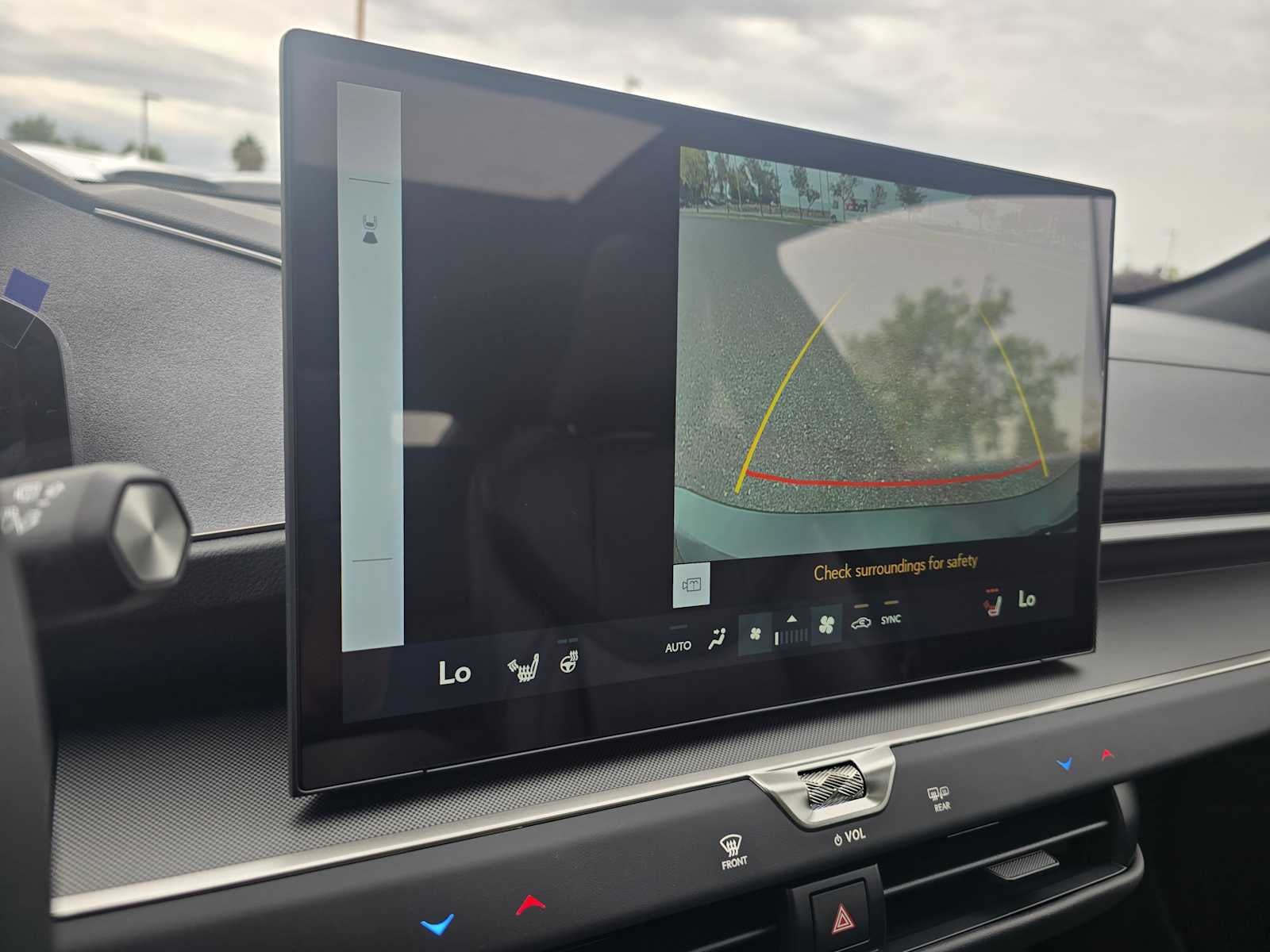 2026 Lexus ES 350e PREMIUM