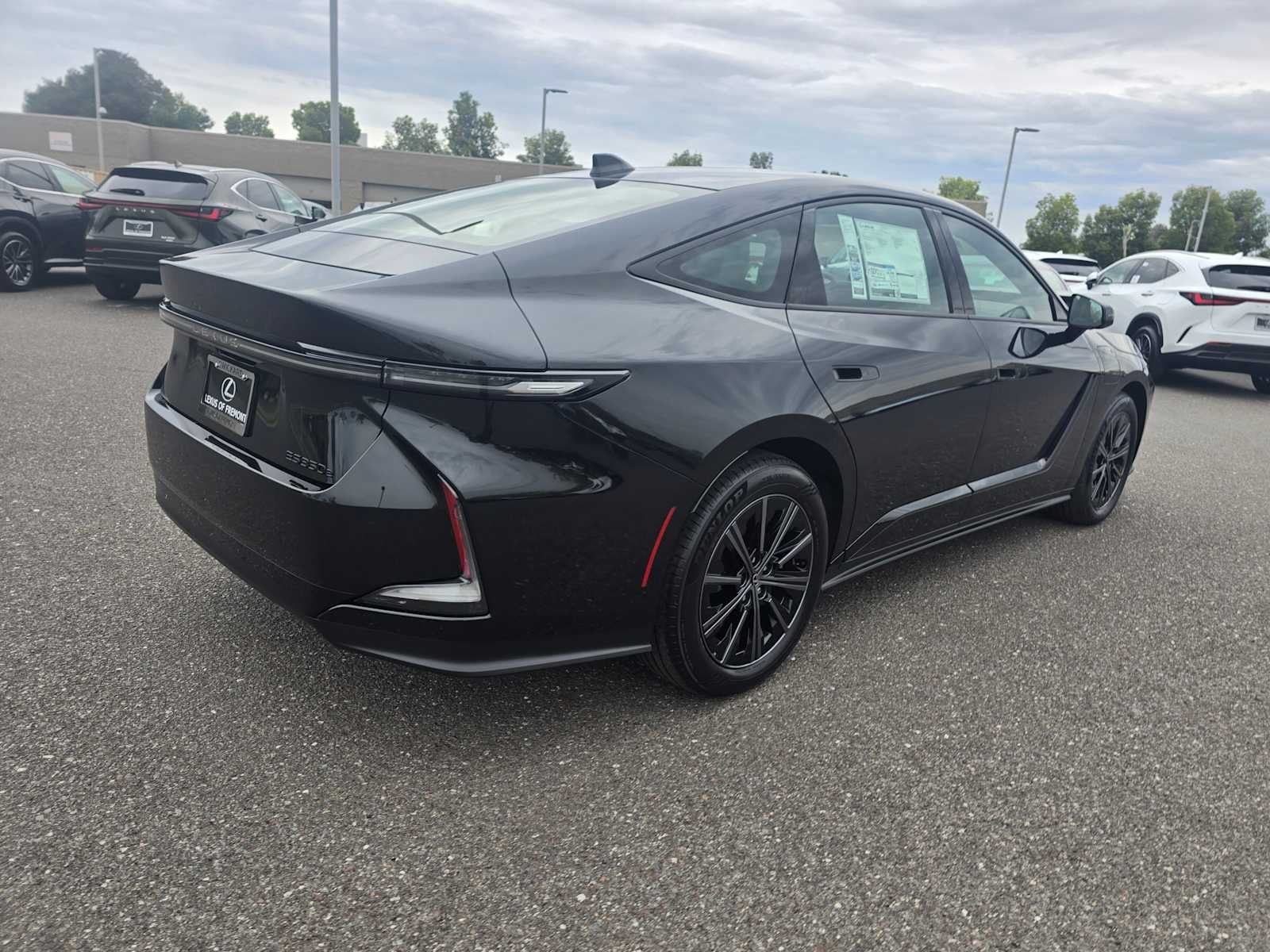2026 Lexus ES 350e PREMIUM