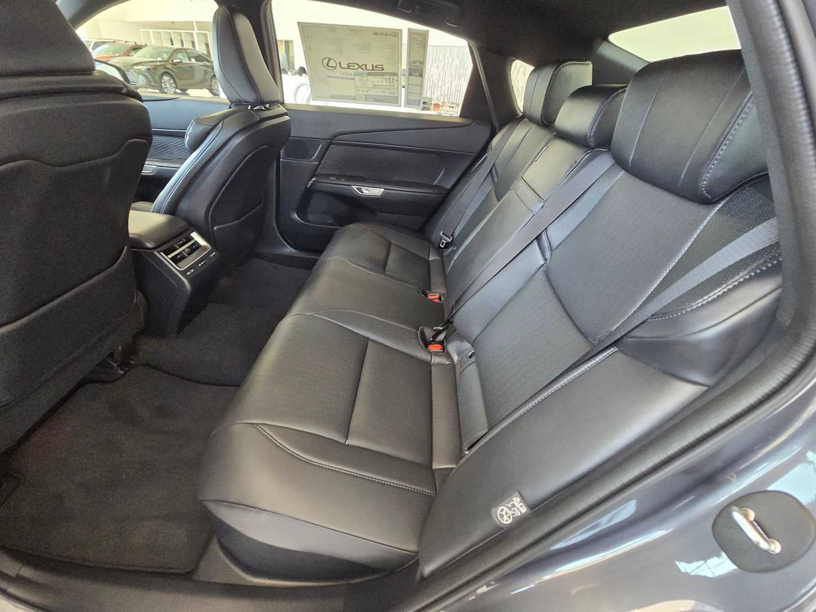 2026 Lexus ES 350e Premium