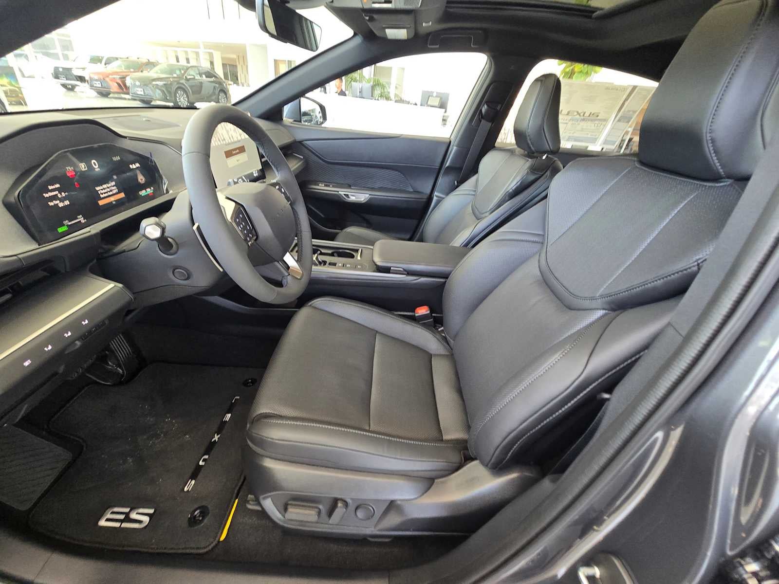 2026 Lexus ES 350e Premium