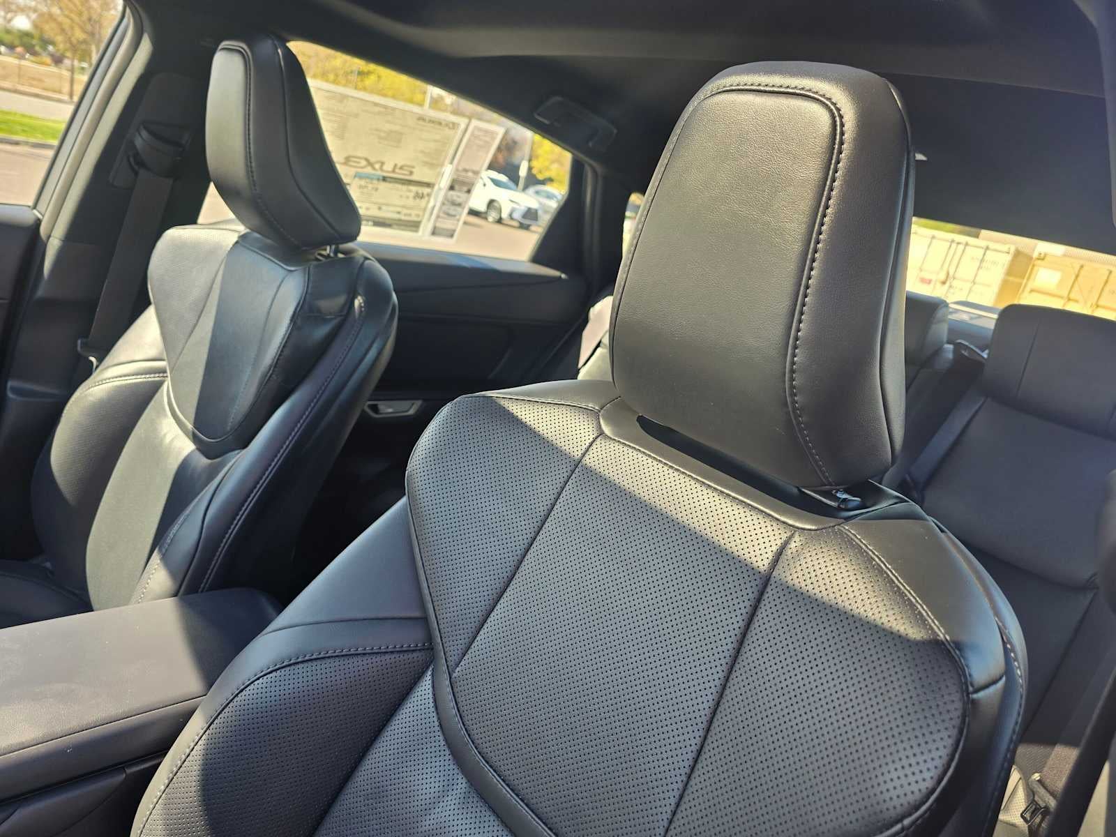 2026 Lexus ES 350h PREMIUM