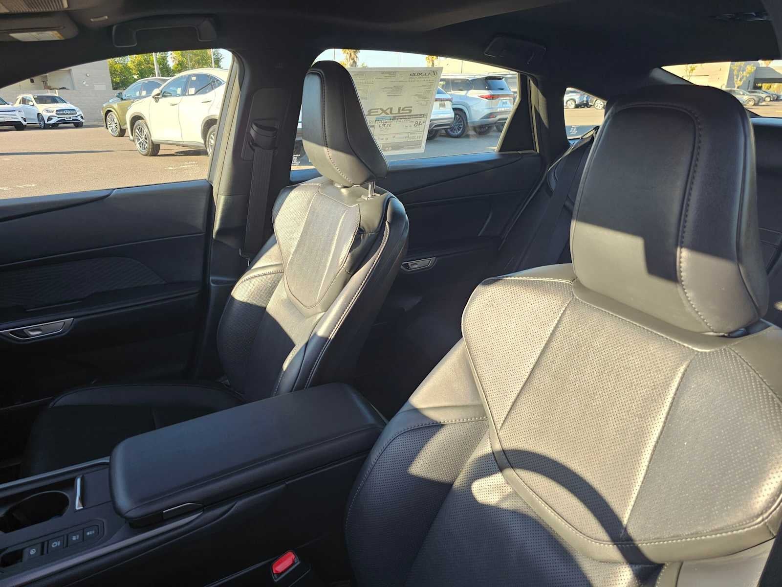 2026 Lexus ES 350h PREMIUM