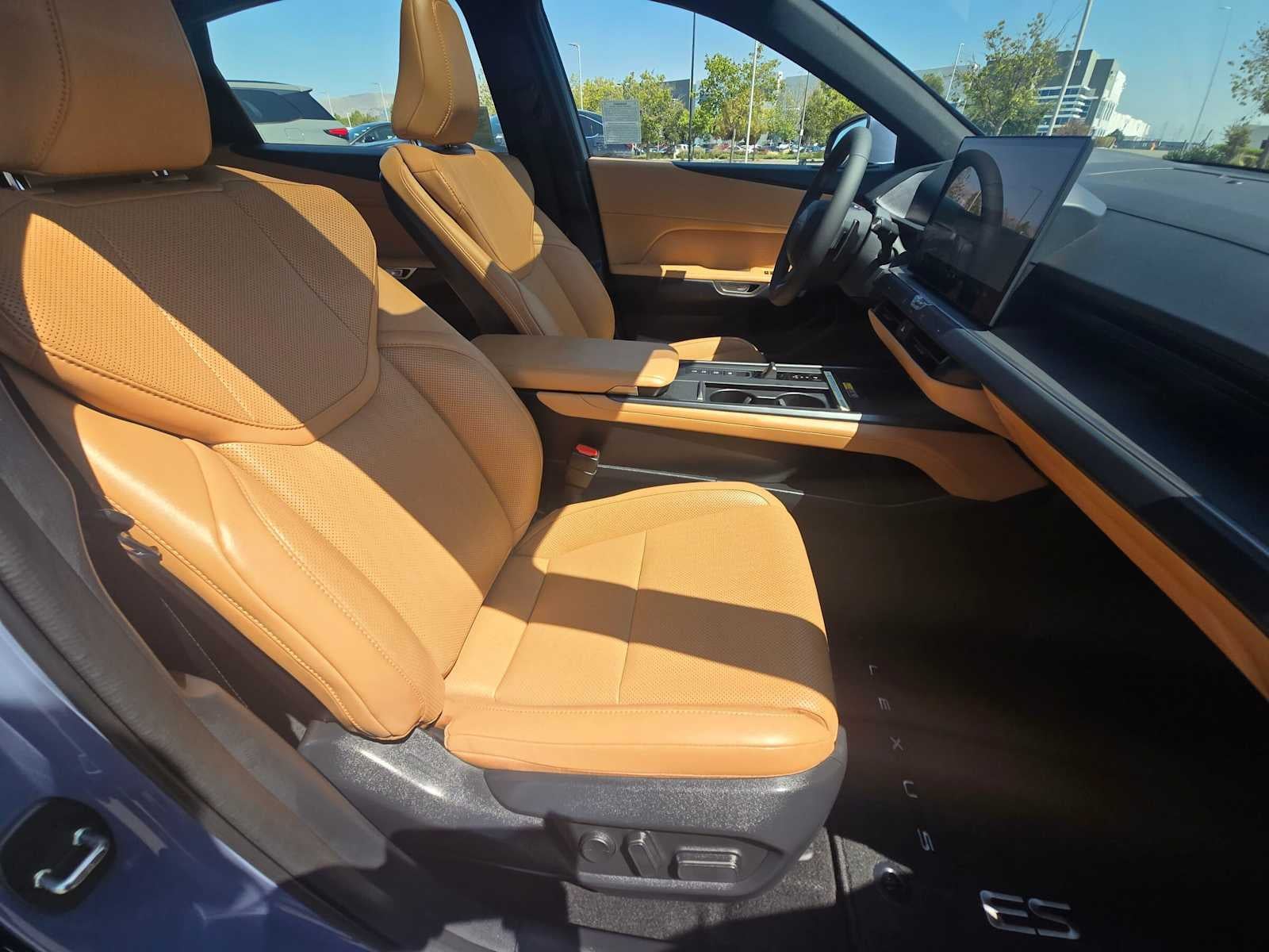 2026 Lexus ES 350h PREMIUM