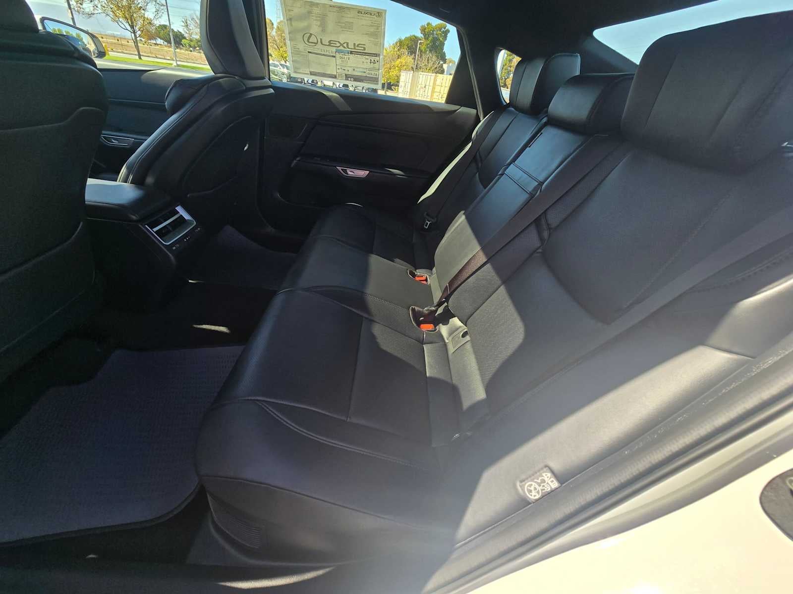 2026 Lexus ES 350h PREMIUM AWD