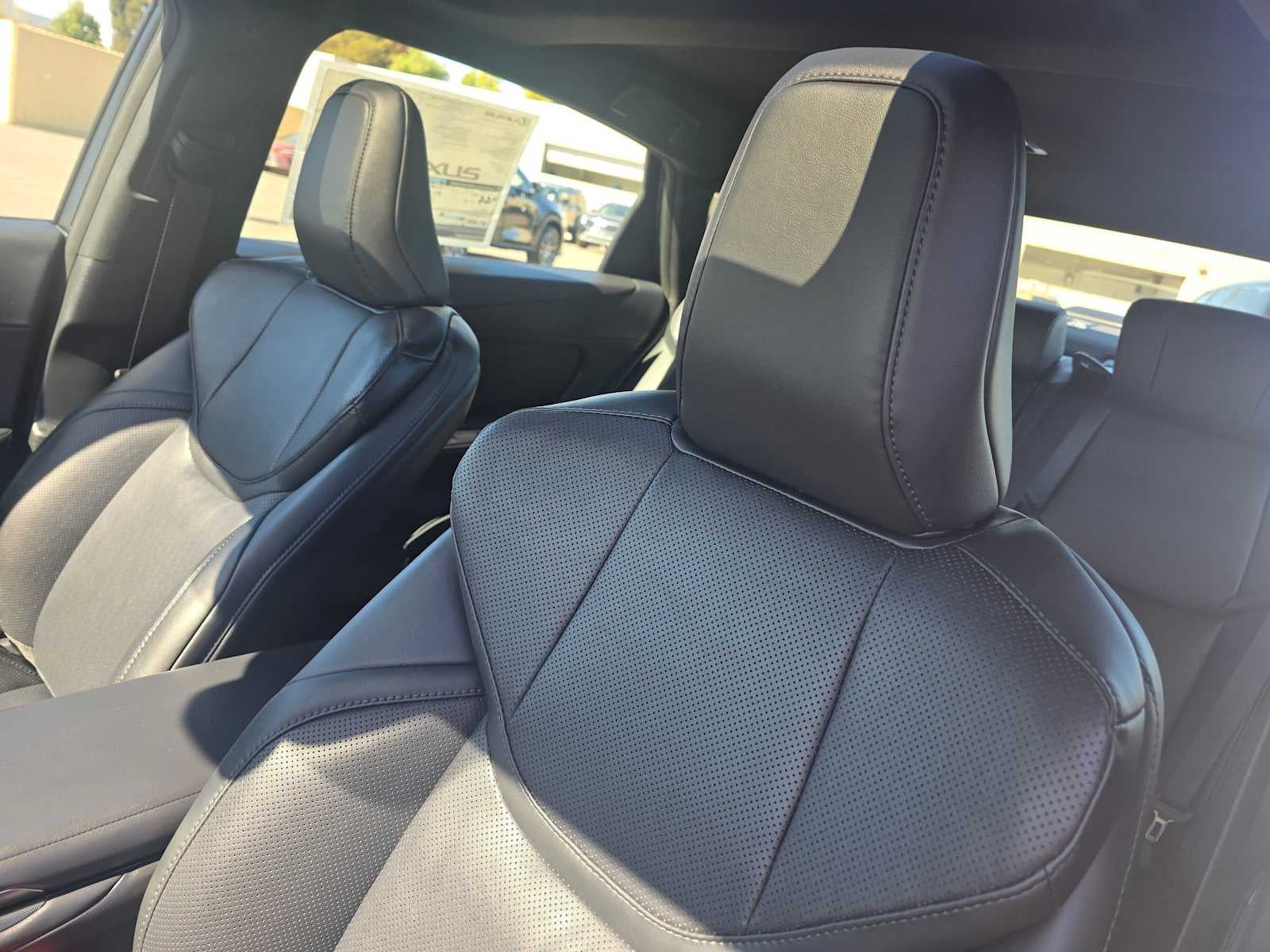 2026 Lexus ES 350h PREMIUM AWD