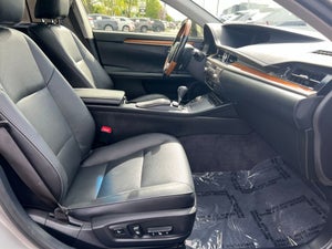 2015 Lexus ES 300h Hybrid