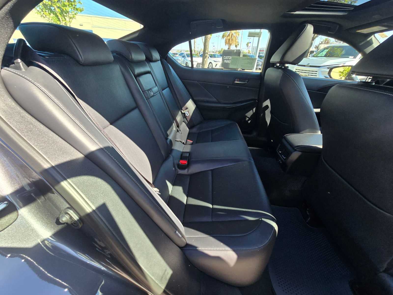 2026 Lexus IS 350 F SPORT DESIGN