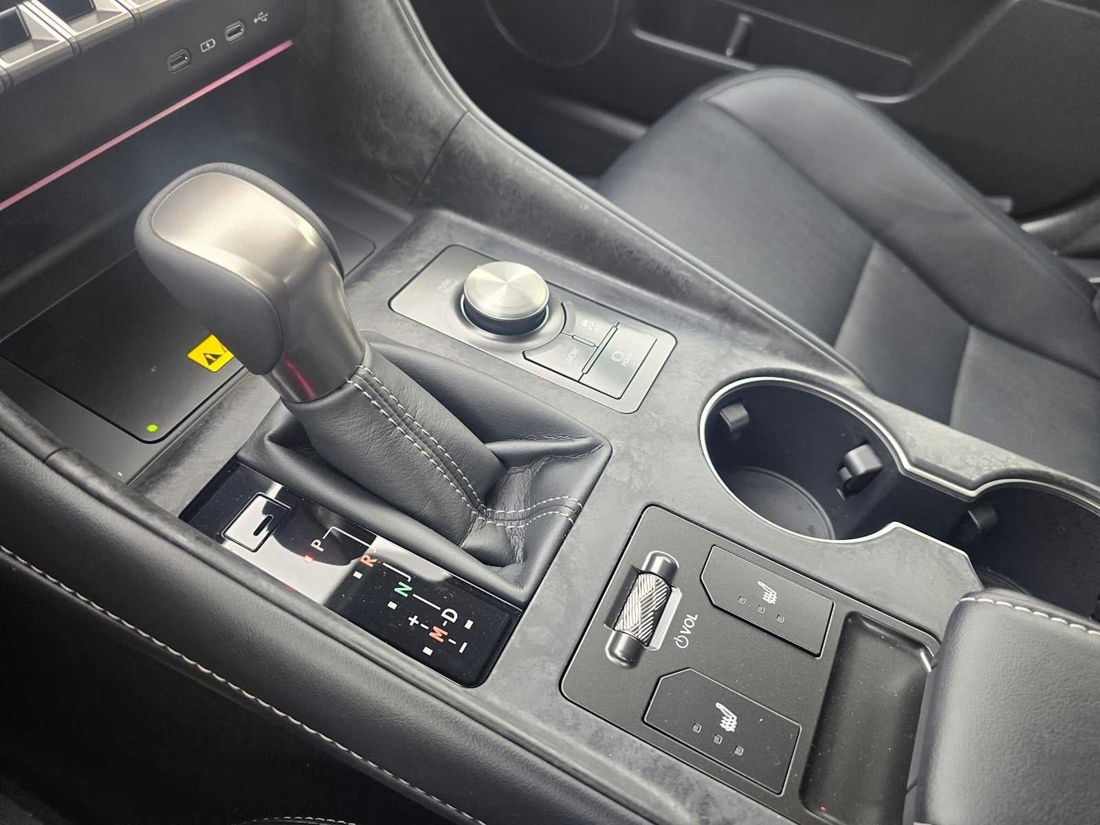 2026 Lexus IS 350 F SPORT Design