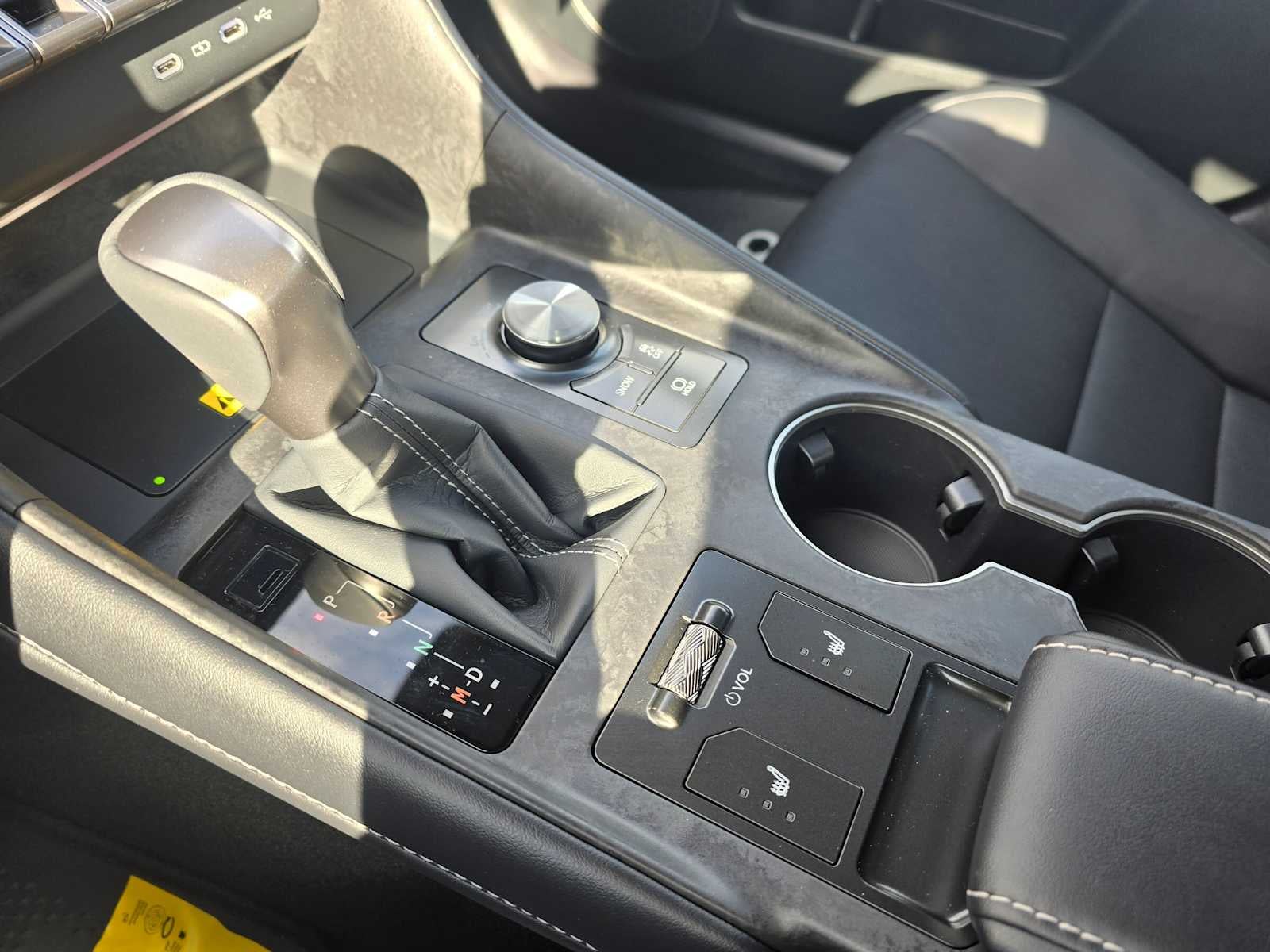 2026 Lexus IS 350 F SPORT DESIGN