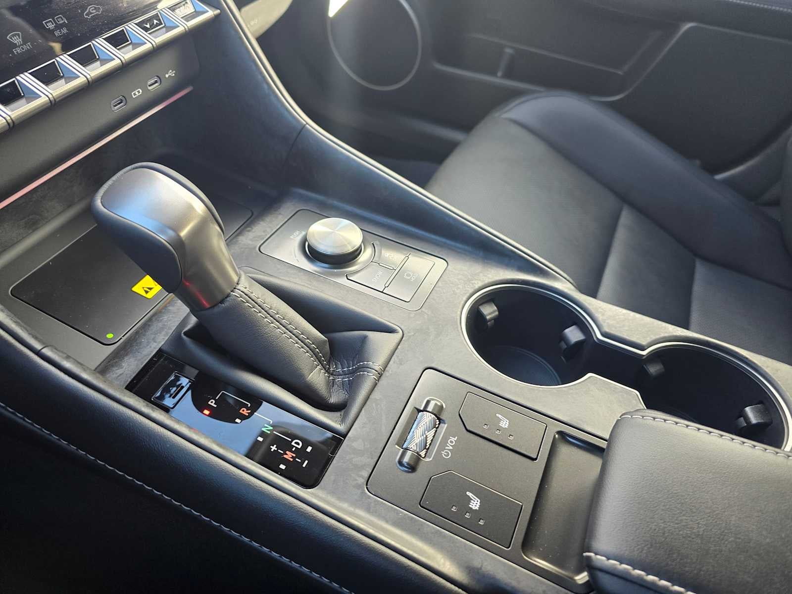 2026 Lexus IS 350 F SPORT DESIGN