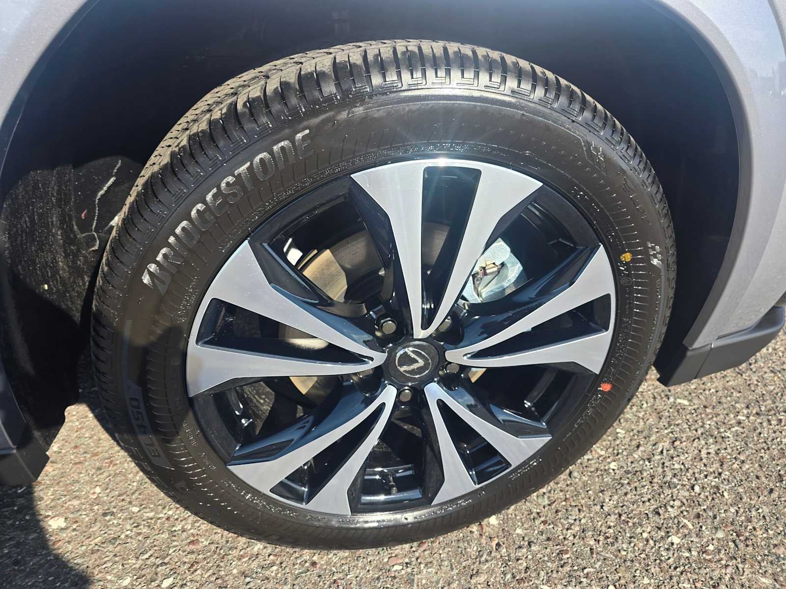 2026 Lexus UX 300h F SPORT DESIGN AWD