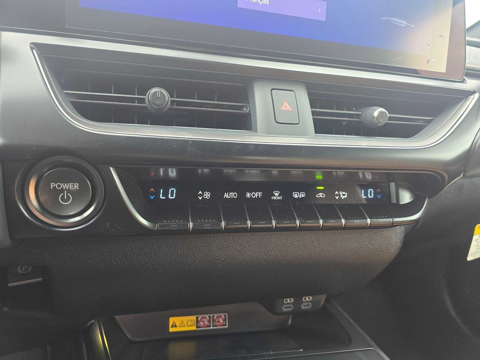 2026 Lexus UX 300h PREMIUM AWD