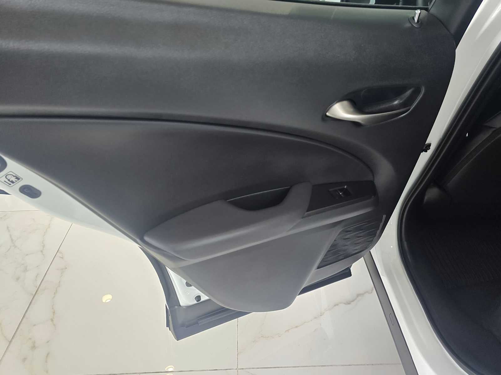 2026 Lexus UX 300h F SPORT DESIGN AWD