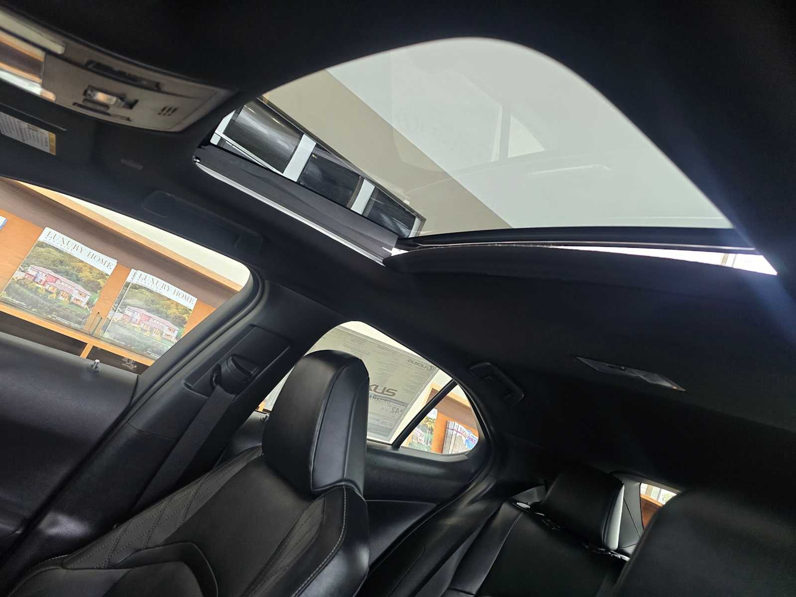 2026 Lexus UX 300h F SPORT DESIGN AWD