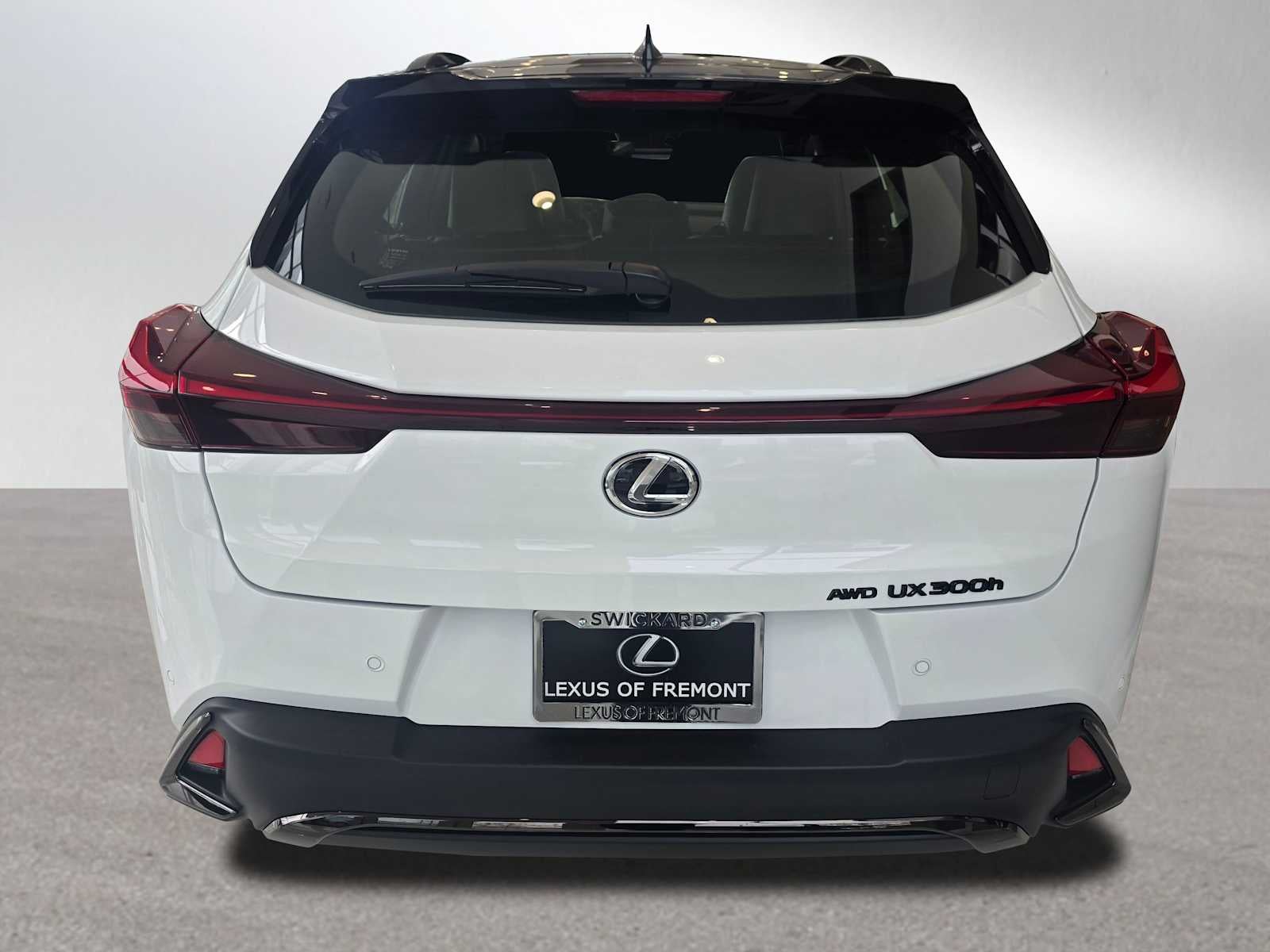 2026 Lexus UX 300h F SPORT DESIGN AWD