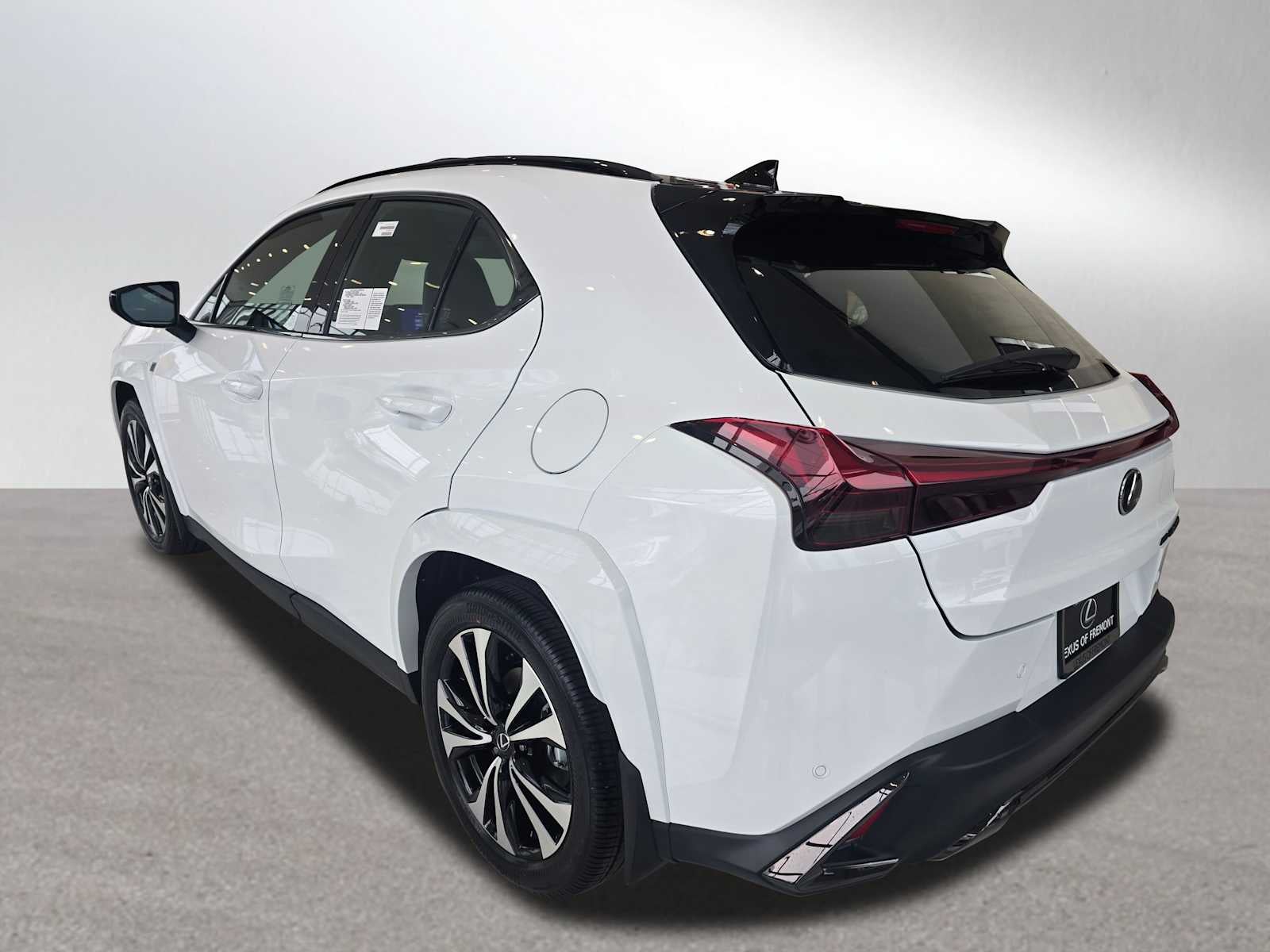 2026 Lexus UX 300h F SPORT DESIGN AWD