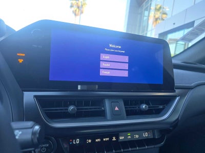 2026 Lexus UX 300h PREMIUM AWD