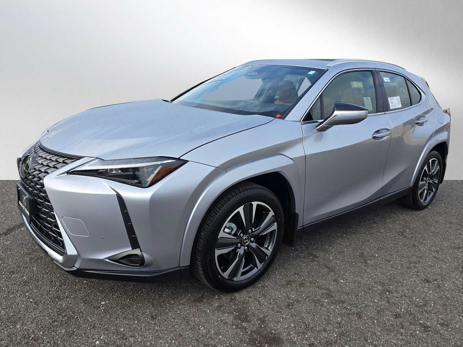 2026 Lexus UX 300h PREMIUM AWD