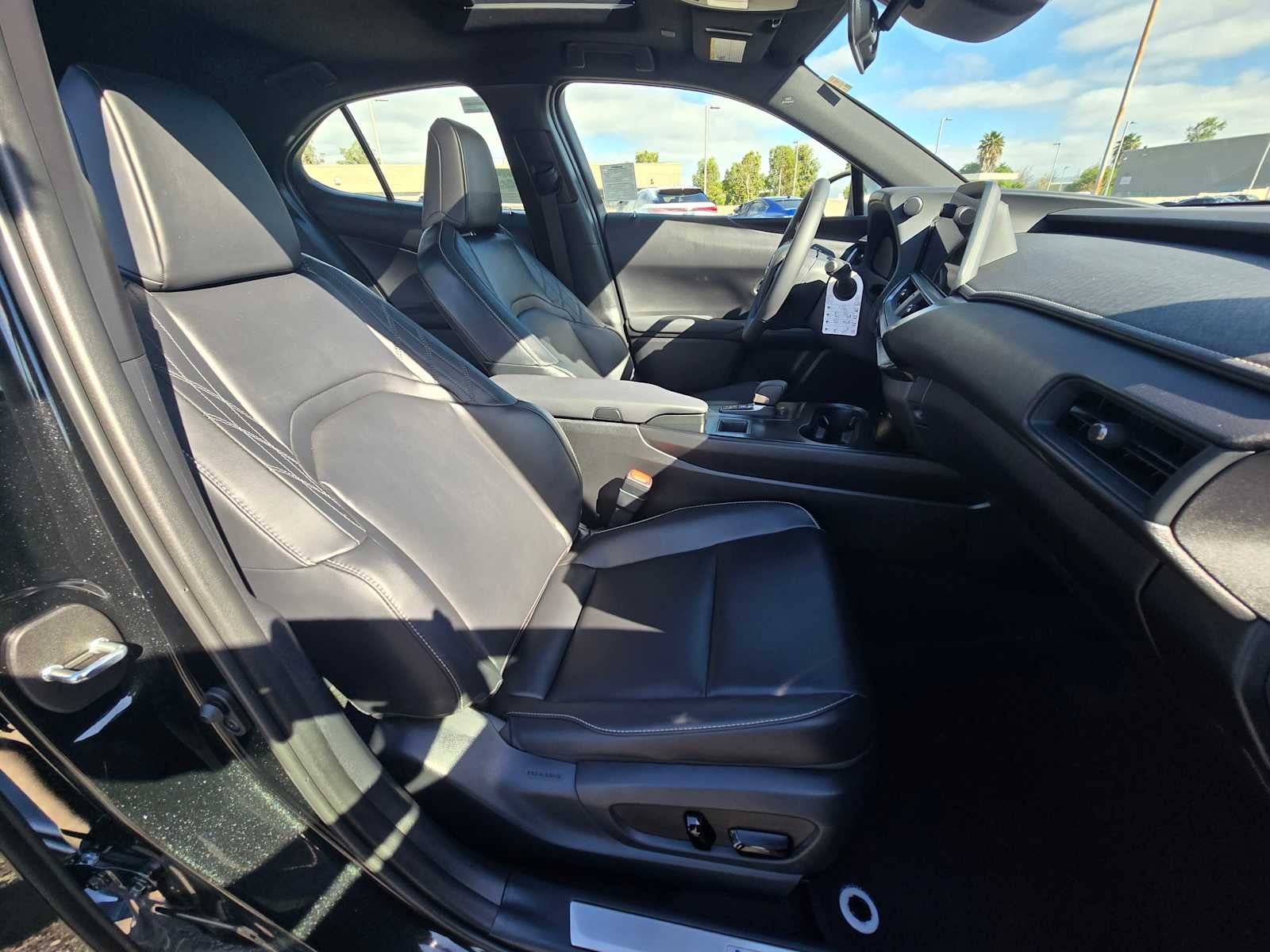 2026 Lexus UX 300h UX 300h