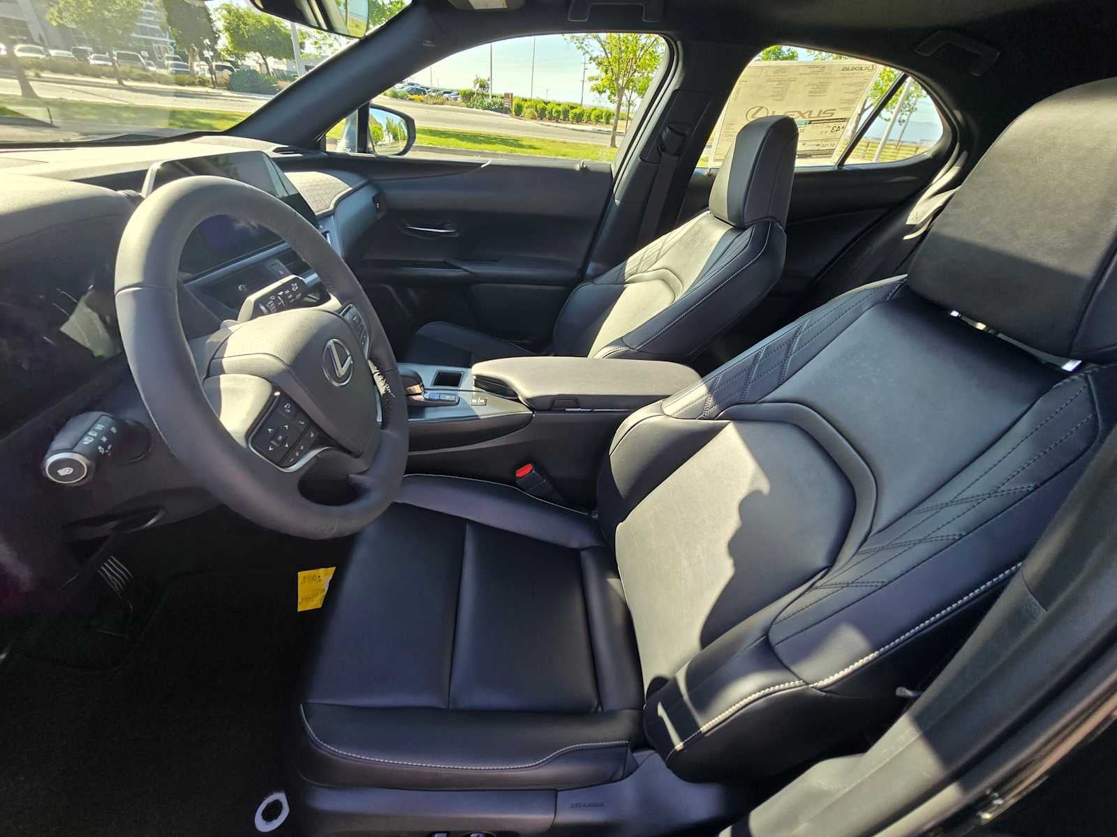 2026 Lexus UX 300h UX 300h