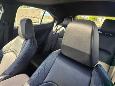 2026 Lexus UX 300h UX 300h