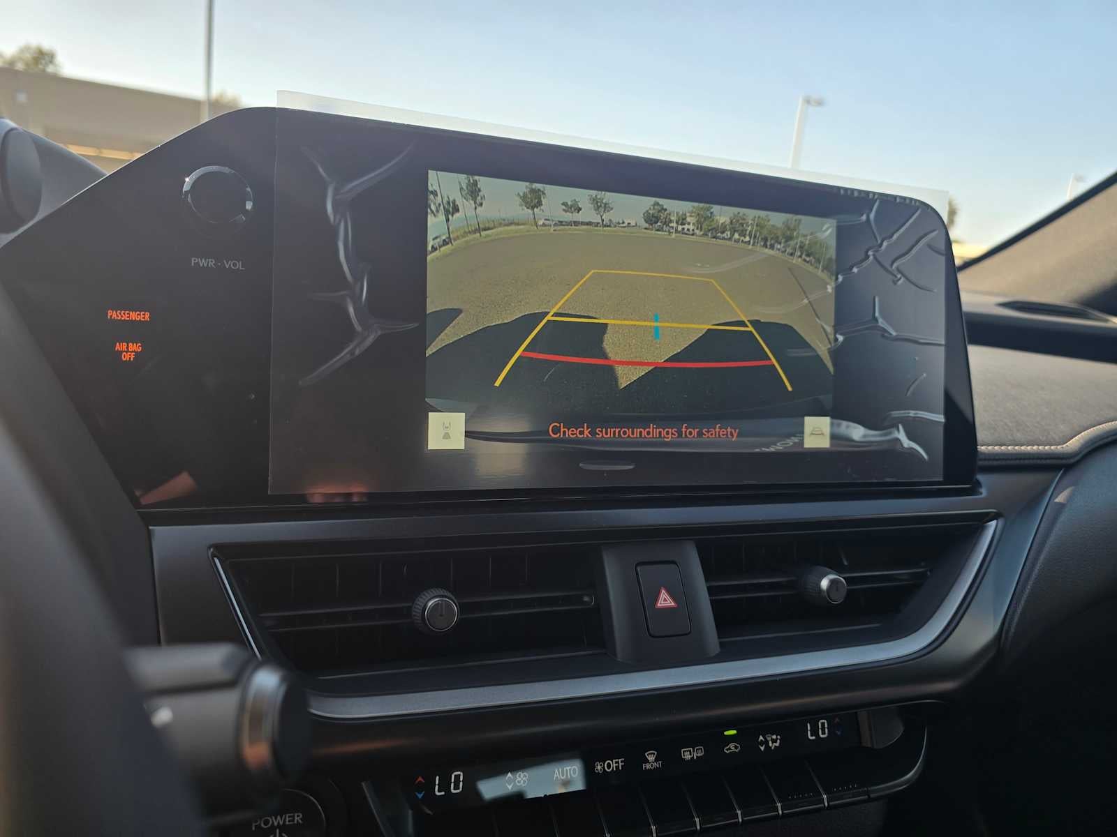 2026 Lexus UX 300h PREMIUM