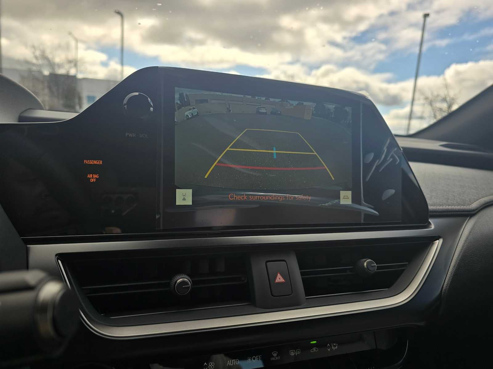 2026 Lexus UX 300h UX 300h