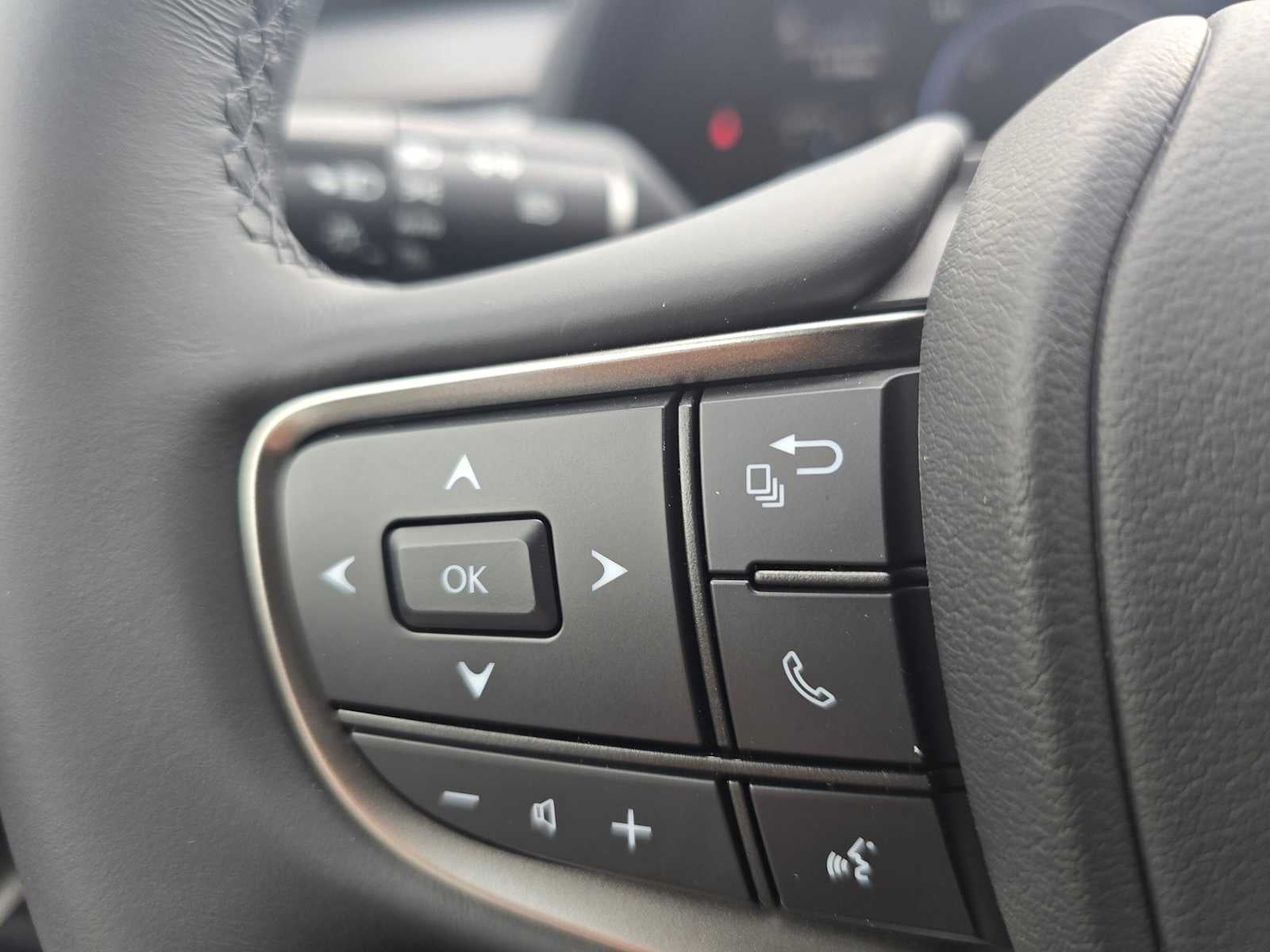 2026 Lexus UX 300h UX 300h