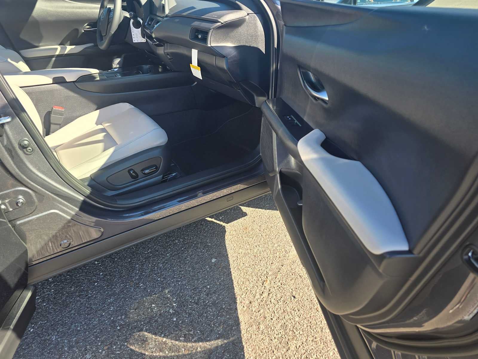 2026 Lexus UX 300h UX 300h