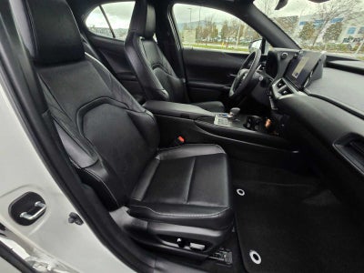 2026 Lexus UX 300h Premium