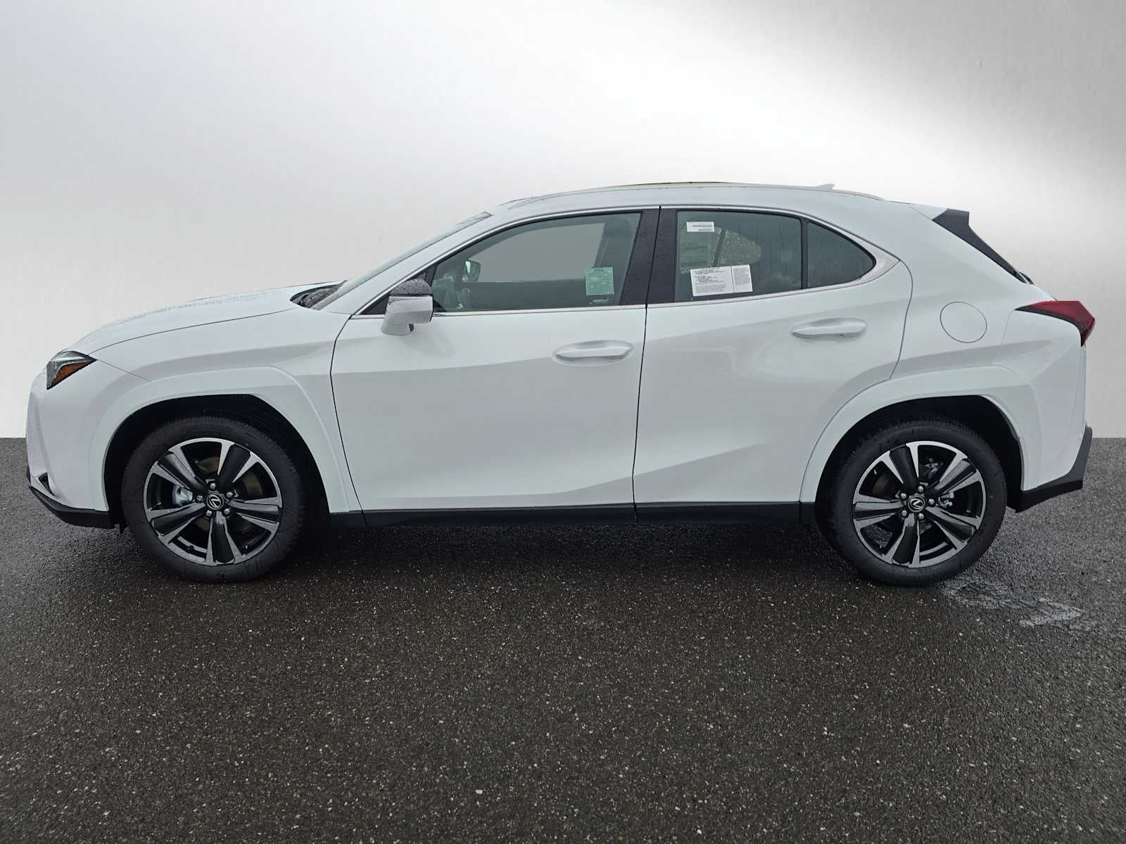 2026 Lexus UX 300h Premium