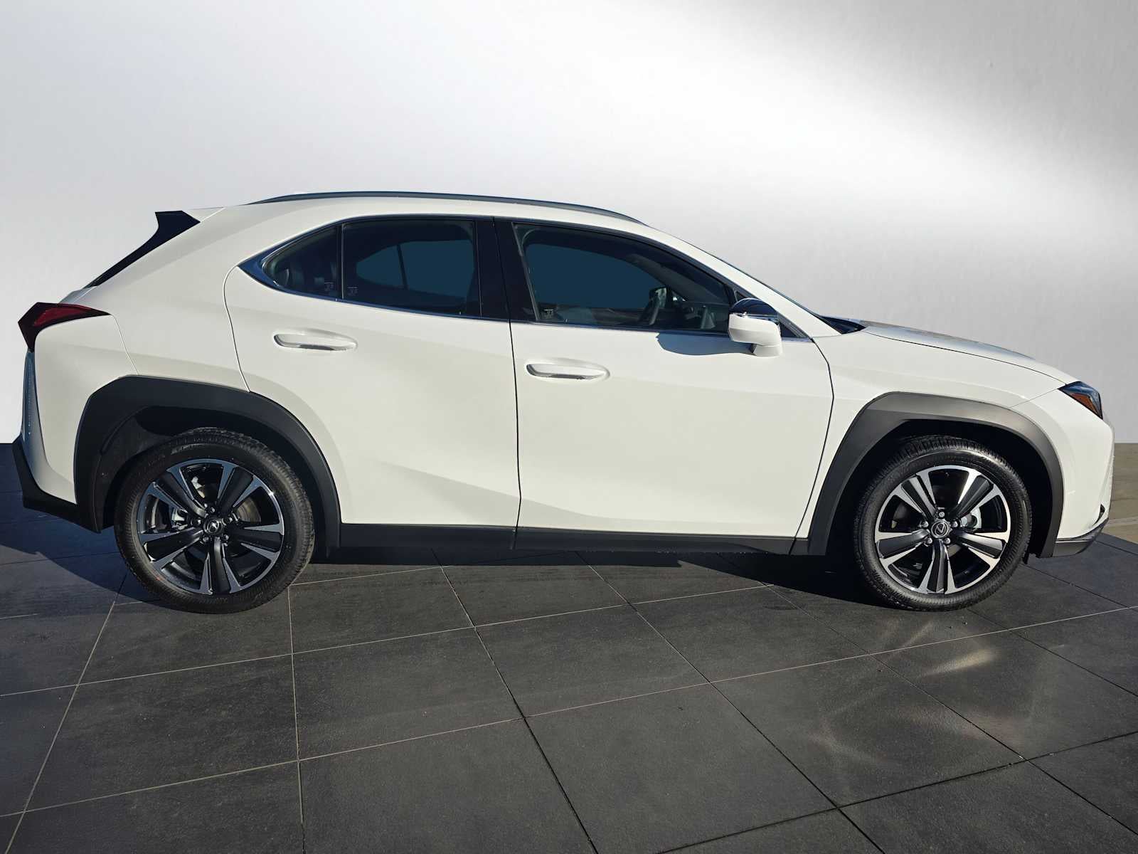 2026 Lexus UX 300h UX 300h