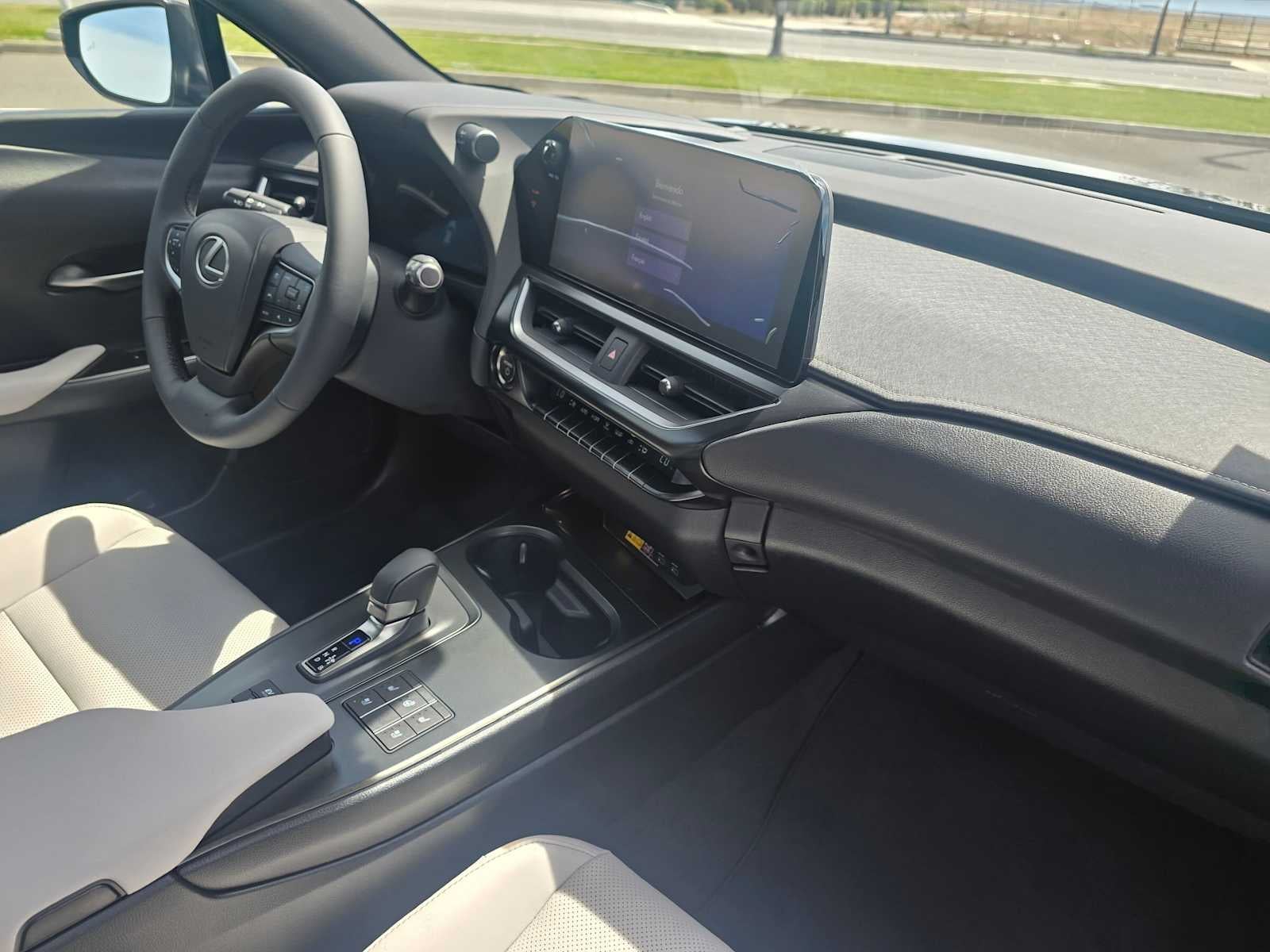 2026 Lexus UX 300h PREMIUM