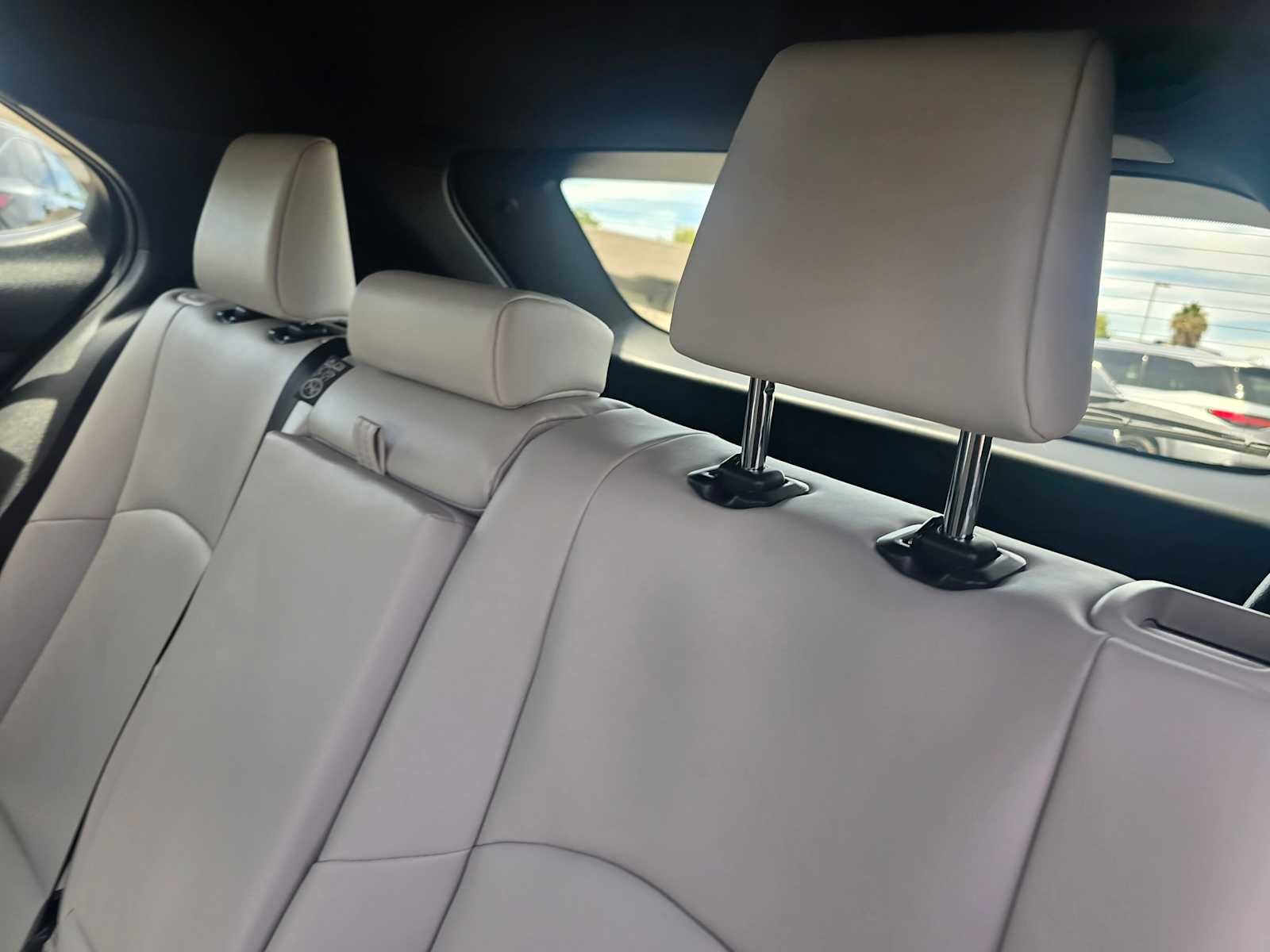 2026 Lexus UX 300h PREMIUM