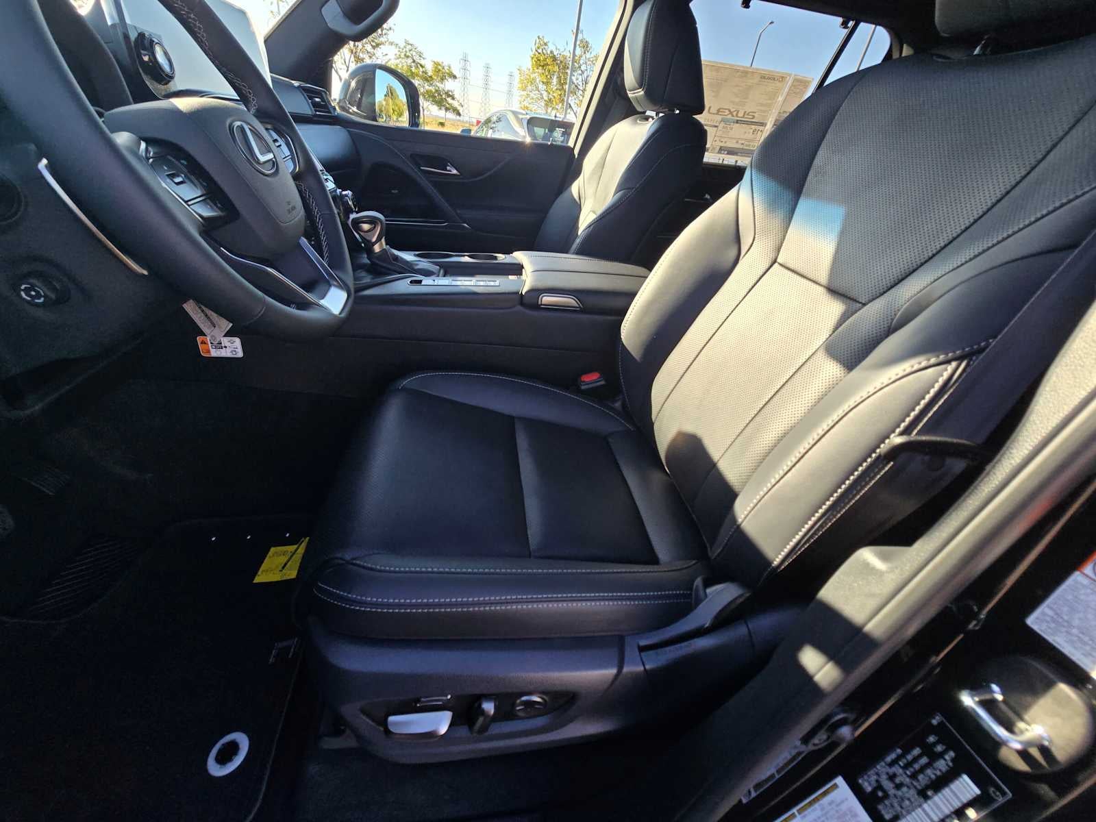 2025 Lexus LX 600 PREMIUM