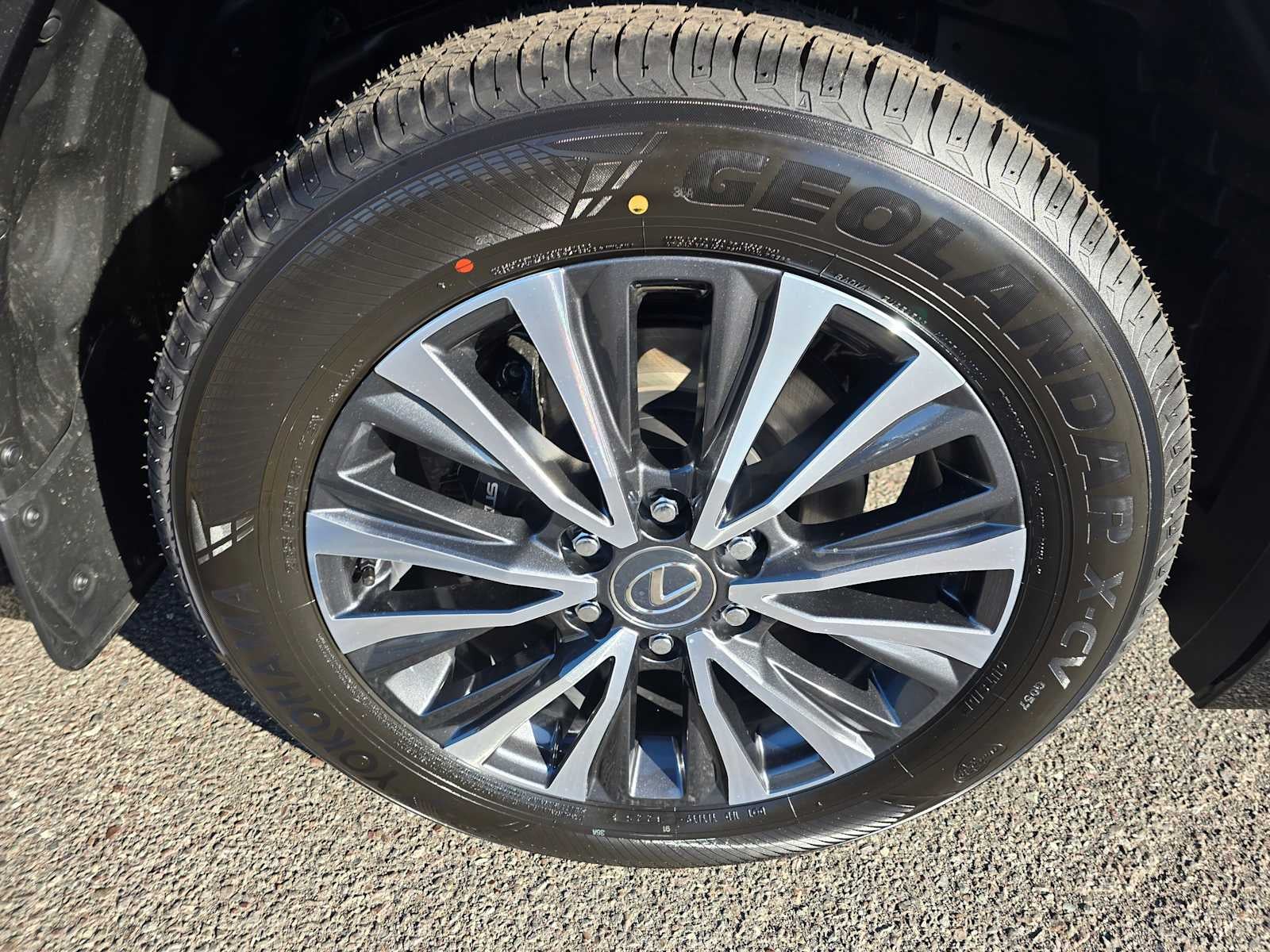 2025 Lexus LX 600 PREMIUM