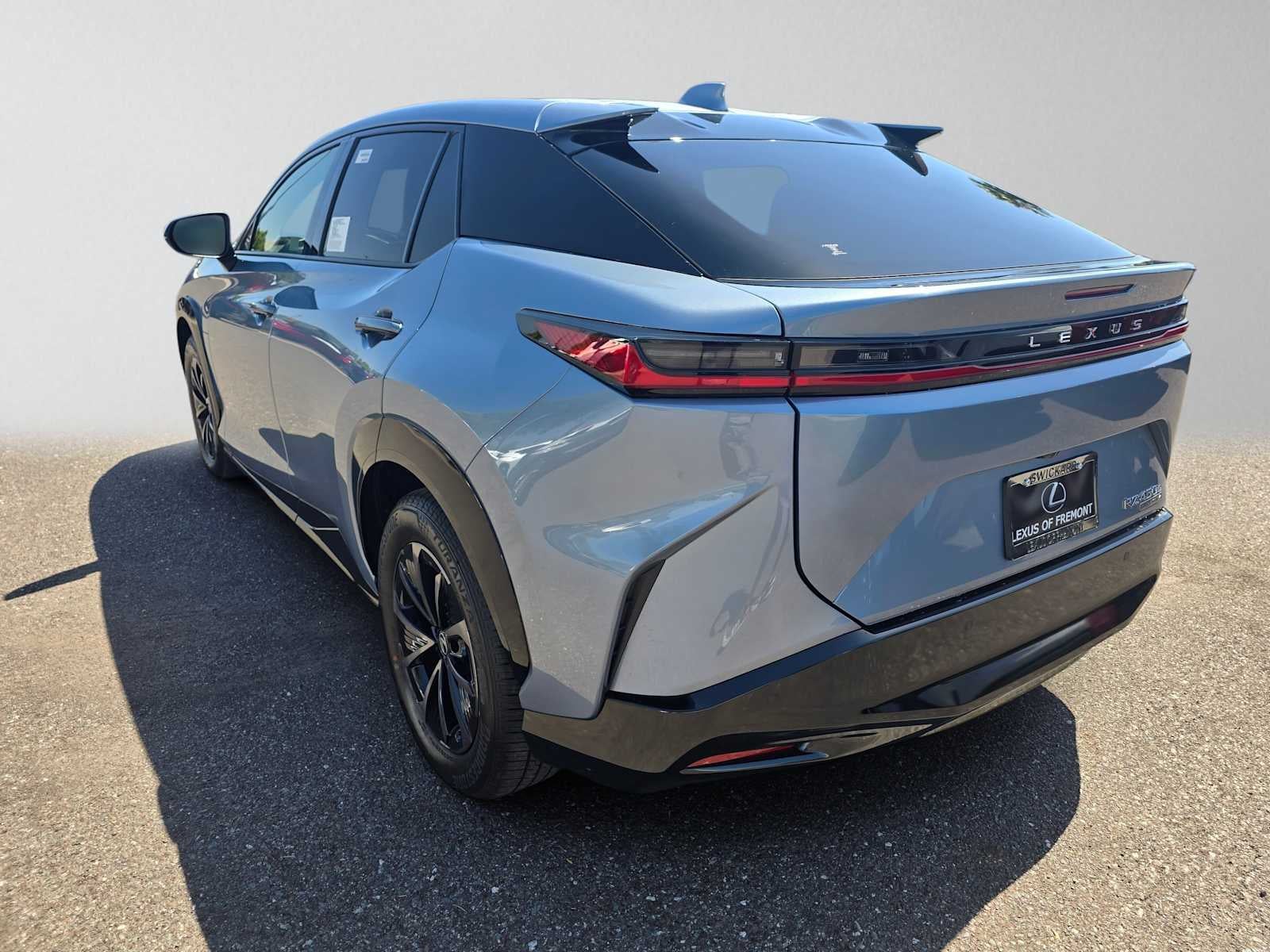 2026 Lexus RZ 450e PREMIUM AWD