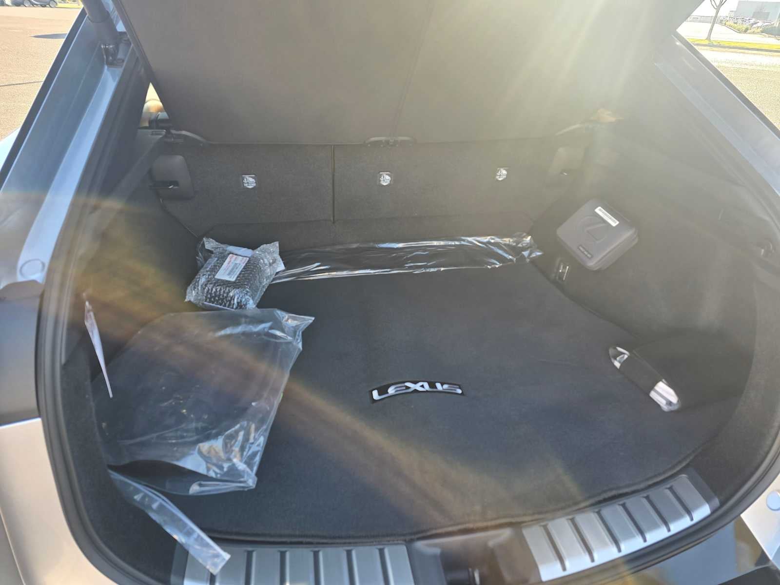 2026 Lexus RZ 450e PREMIUM AWD