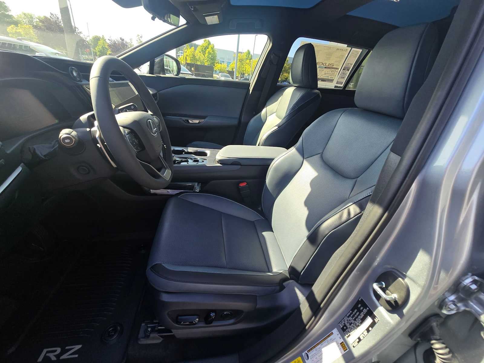2026 Lexus RZ 450e PREMIUM AWD