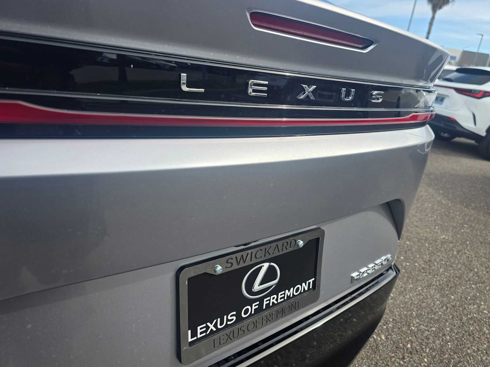 2026 Lexus RZ 350e PREMIUM