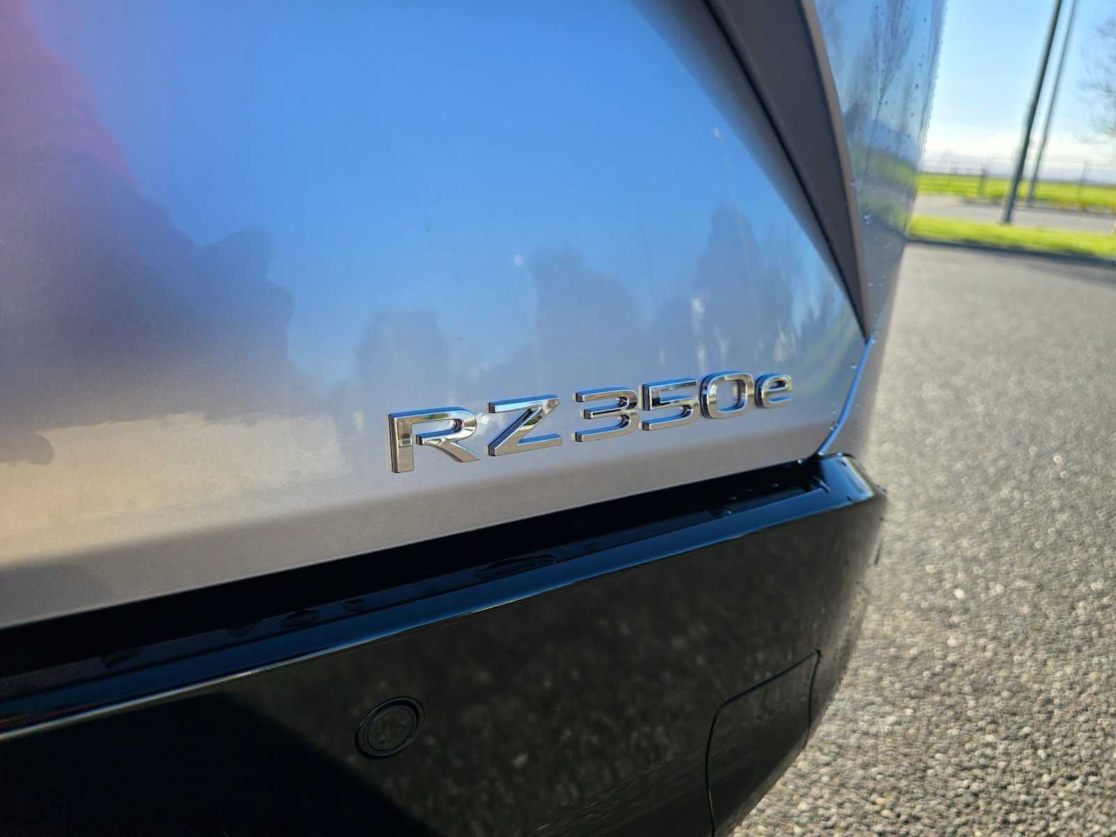 2026 Lexus RZ 350e RZ 350e