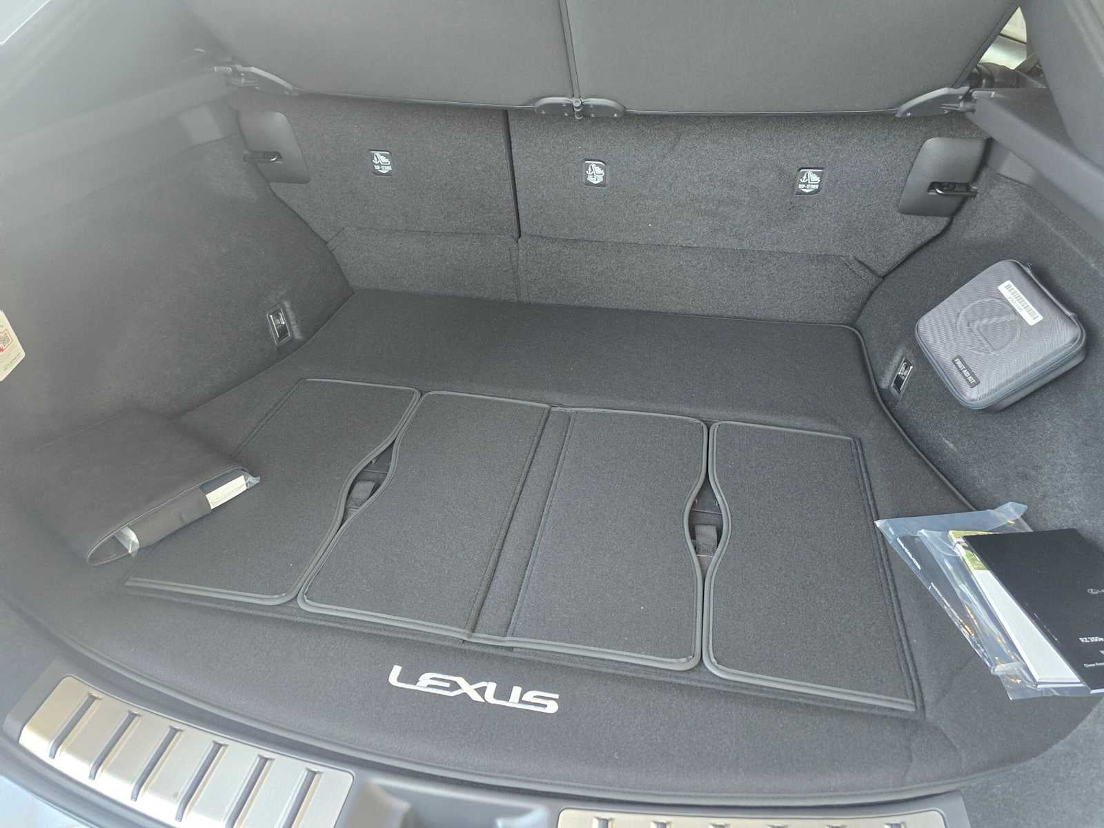 2026 Lexus RZ 350e Premium