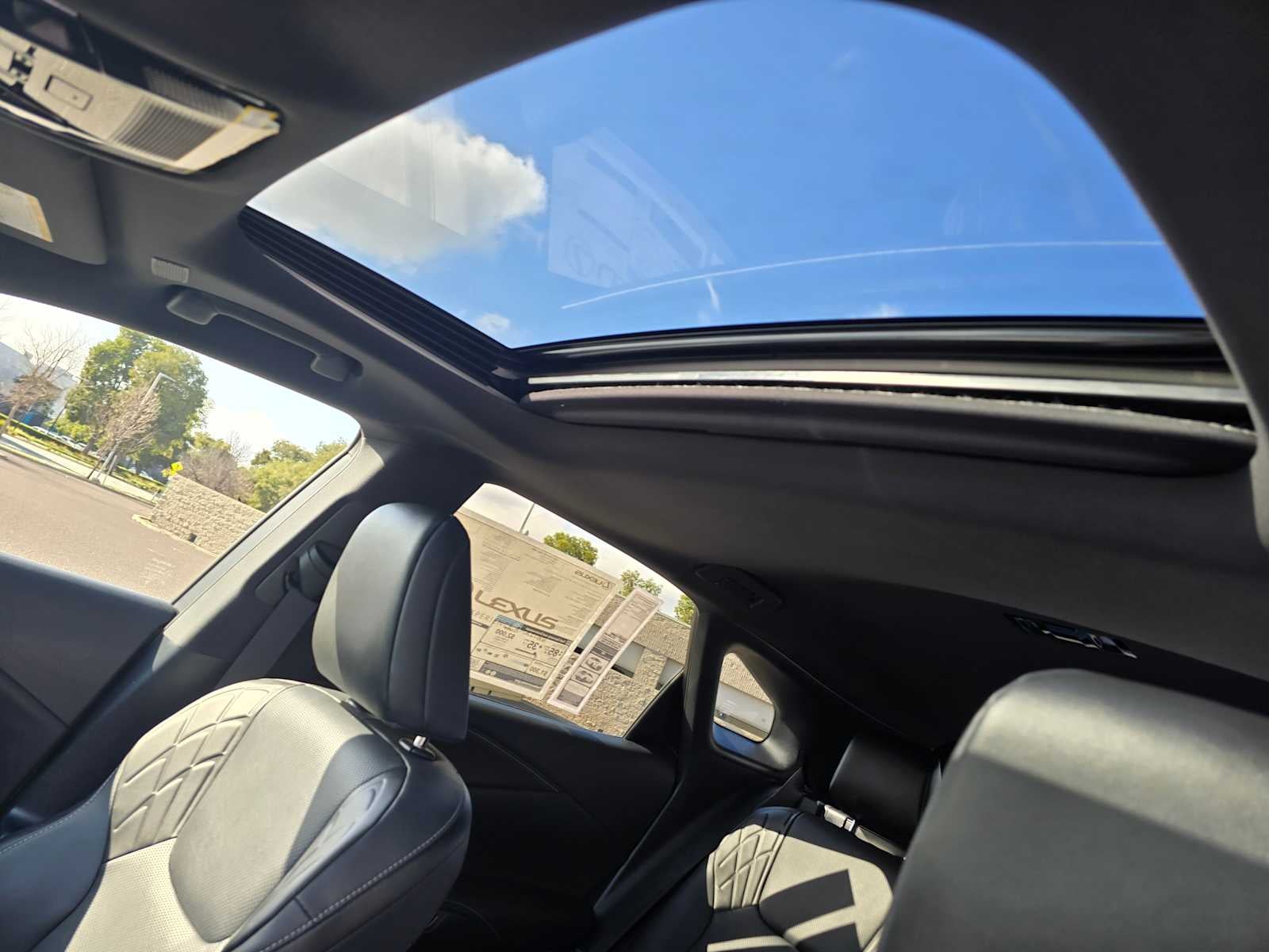 2026 Lexus RX 450h+ Premium