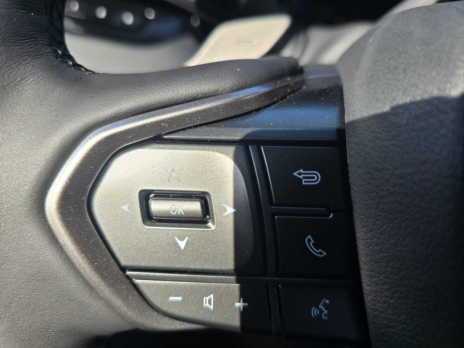 2026 Lexus RX 450h+ Premium